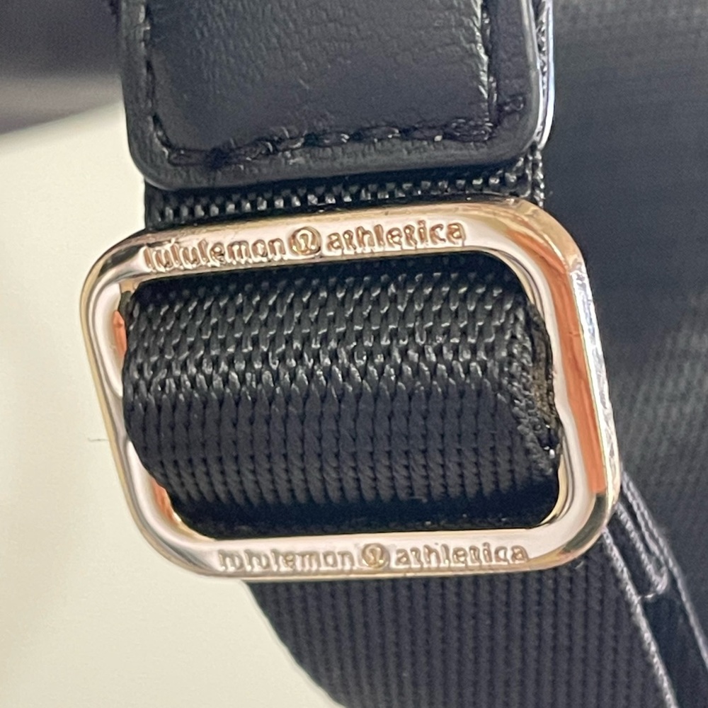 Lululemon City Adventurer Backpack Mini 10L color Black/gold Elevated Minimalist - Picture 11 of 12